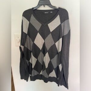 Claiborne Sweater Men's Size XXL Black Gray Argyle Pattern Long Sleeve Pullover